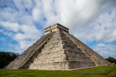 Meksika 'daki antik Maya piramit şehri
