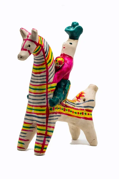 Reiter Auf Einem Bunten Tonpferd Spielzeug — Stockfoto