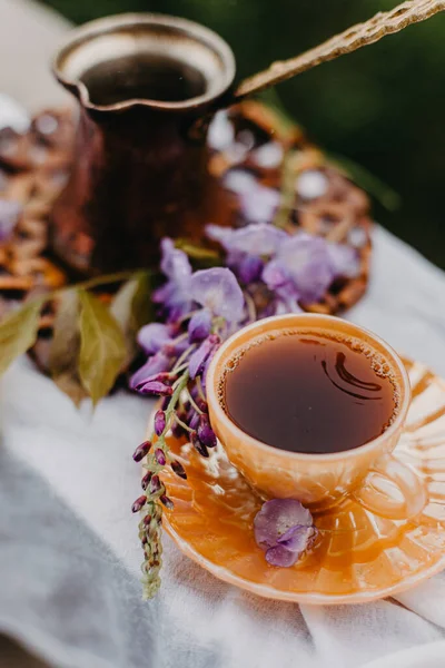 Kahveyle hayat, Turka, cezva. Kahvaltı konsepti..