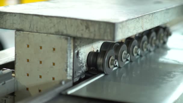 Metalen buigen Machines — Stockvideo