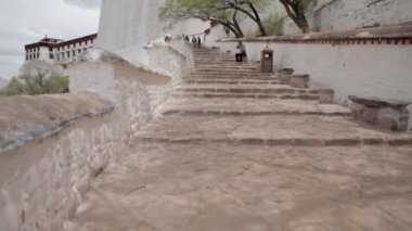 Potala merdiven. Lhasa Potala yer. Tibet manastır.