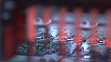 Elektronik devre kart tasarım ve üretimi. Elektronik çip imalatı.