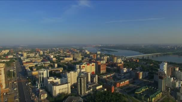 Rusia, Novosibirsk, junio de 2015: Vídeo aéreo de Metropolis — Vídeo de stock