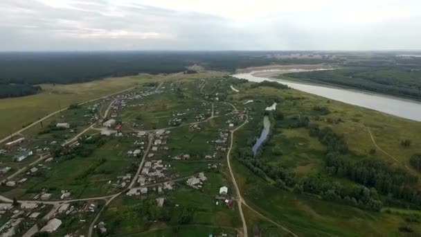 Russia, Novosibirsk, June 2015: Aerial video of countryside and river — Stock Video