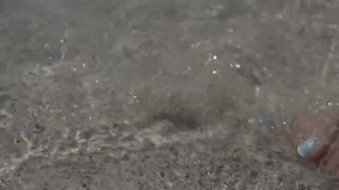 Deniz suyu güzel kızlar bacaklar