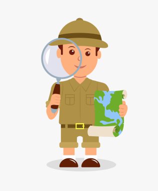 Scout holding beyaz bir arka plan üzerinde bir büyüteç ve bir harita. Konsept tasarım izole karakter explorer çocuk