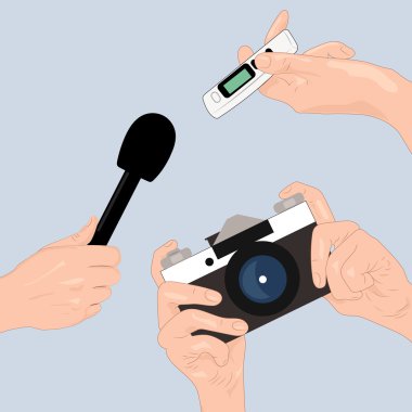 Eller gazetecilerin mikrofon, kamera ve kayıt cihazı