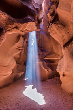 Arizona, ABD 'deki Navajo Bölgesi yakınlarındaki Antilop Kanyonu..