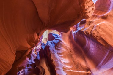 Arizona, ABD 'deki Navajo Bölgesi yakınlarındaki Antilop Kanyonu..