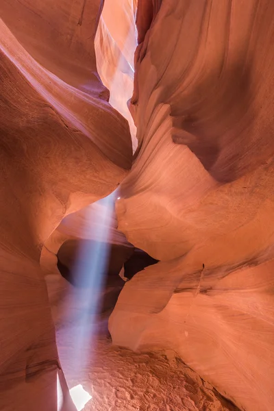 Antelope Canyon na Reserva Navajo perto de Page, Arizona, EUA. — Fotografia de Stock