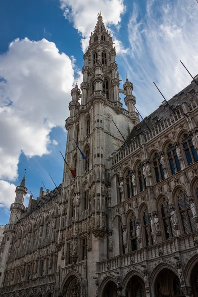 Брюссельська ратуша на площі Гран-Плас — стокове фото