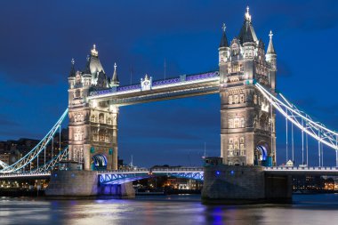 İyi geceler, london Tower Köprüsü