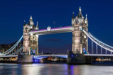 İyi geceler, london Tower Köprüsü