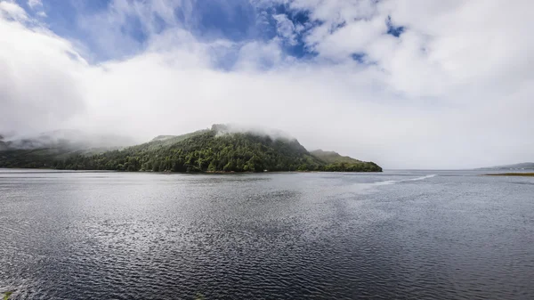 Paisaje de las tierras altas en Escocia, Reino Unido . — Foto de Stock