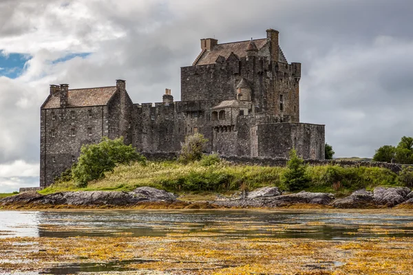 황혼, 스코틀랜드, 영국에서 Eilean 도난 성 — 스톡 사진