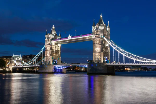 Tower Bridge at night, London — Stock Photo, Image
