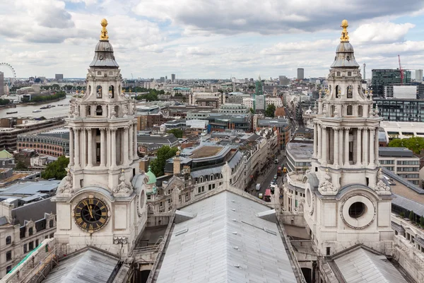 Vista aérea de Londres desde la Catedral de San Pablo, Londres Reino Unido — Foto de Stock