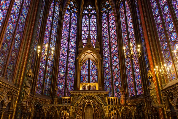 Sainte-Chapelle (ιερό παρεκκλήσι) στο Παρίσι, Γαλλία — Φωτογραφία Αρχείου