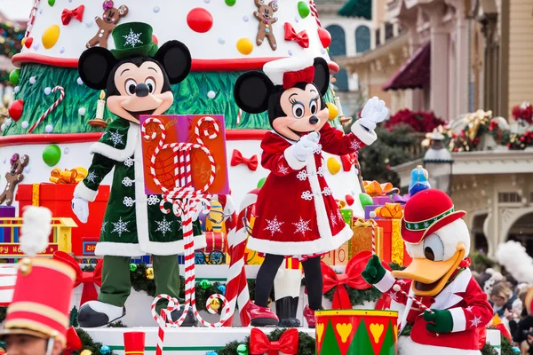 Disney Christmas Parade in Disneyland Parijs. — Stockfoto