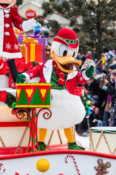 Desfile de Navidad de Disney en Disneyland París . —  Fotos de Stock