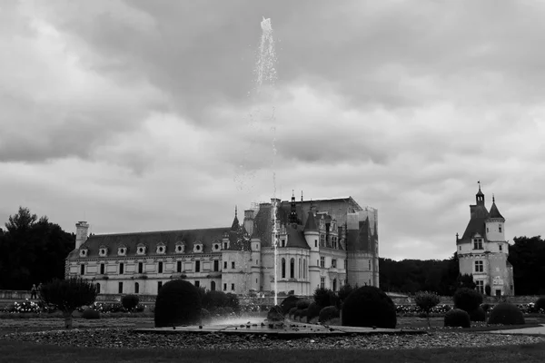 Chenonceau Castle in Black and White — Stock Photo, Image