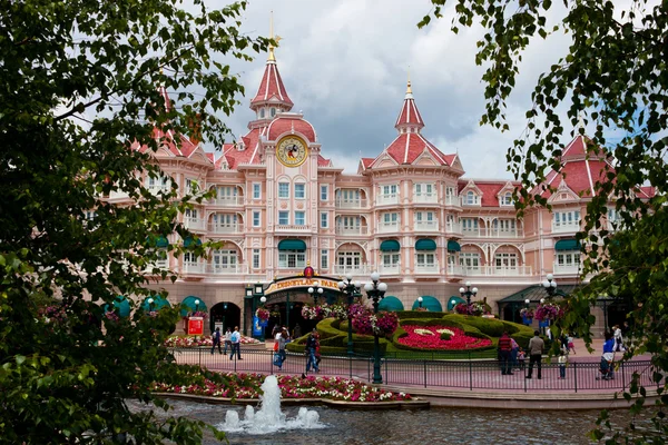 Entrance in Disneyland Paris — Stock Photo, Image