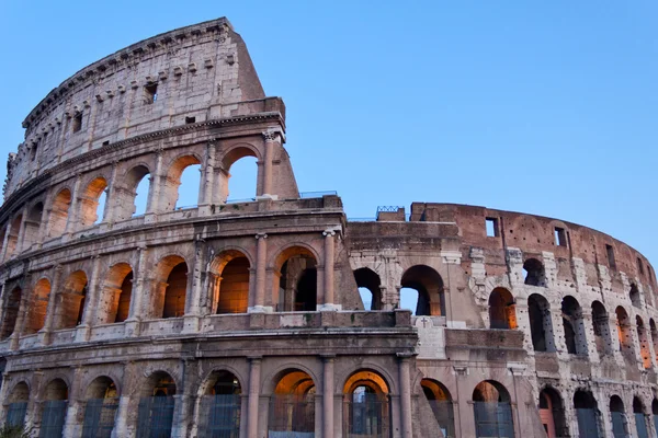 O Coliseu em Roma — Fotografia de Stock