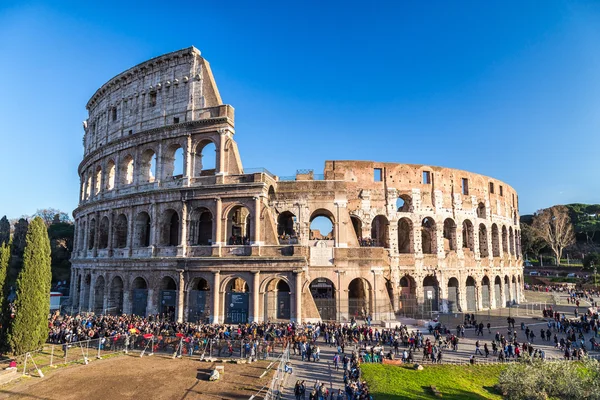 Coliseo en roma, italia — Foto de Stock