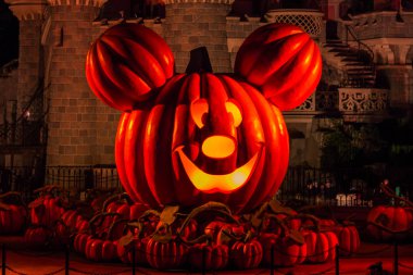 Disneyland Paris during Halloween Celebrations, Pumpkin's Mickey Mouse