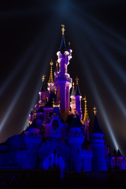 Disneyland Paris Castle rüyalar gösterisi sırasında Paris, Fransa
