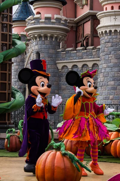 Disneyland Paris durante las celebraciones de Halloween, show de Mickey Mouse —  Fotos de Stock