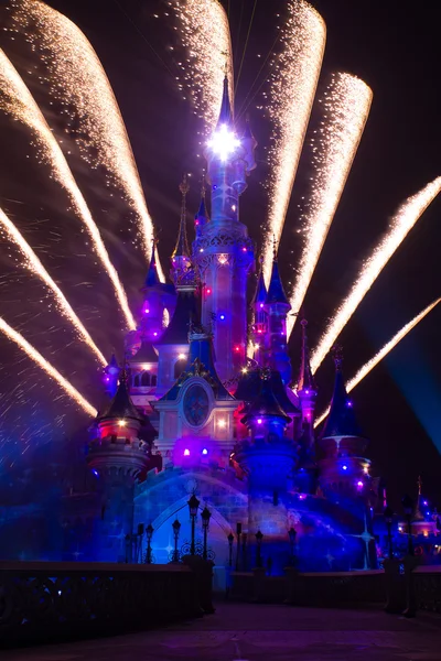 Disneyland Paříž hrad během Dreams Show — Stock fotografie