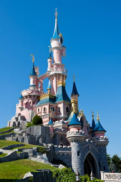 Disneyland Parijs kasteel, Paris, Frankrijk — Stockfoto