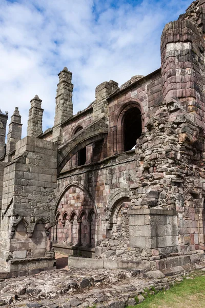 Ruins of Holyrood Abbey in Edinburgh, Scotland, UK. — Stok fotoğraf