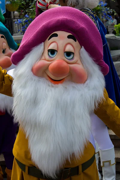 Character, The Seven Draft, during Disneyland Paris Parade and show. — ストック写真