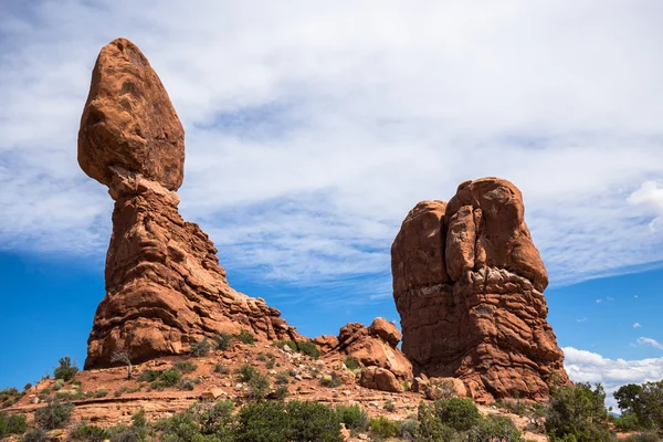 Roca equilibrada en el Parque Nacional Arches —  Fotos de Stock