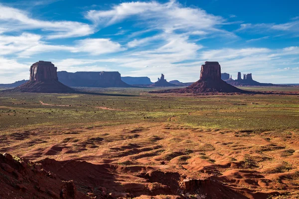 Anıt Vadisi Navajo kabile Parkı, Utah, Amerika — Stok fotoğraf