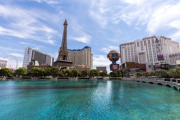 Blick auf las vegas vom Stratosphärenturm bei Nacht — Stockfoto