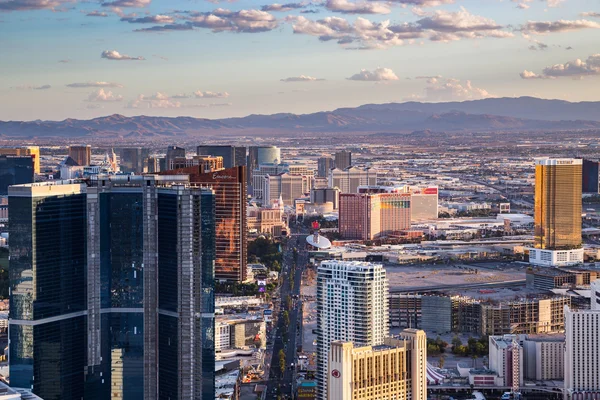 Uitzicht op Las Vegas vanaf de Stratosphere Tower — Stockfoto