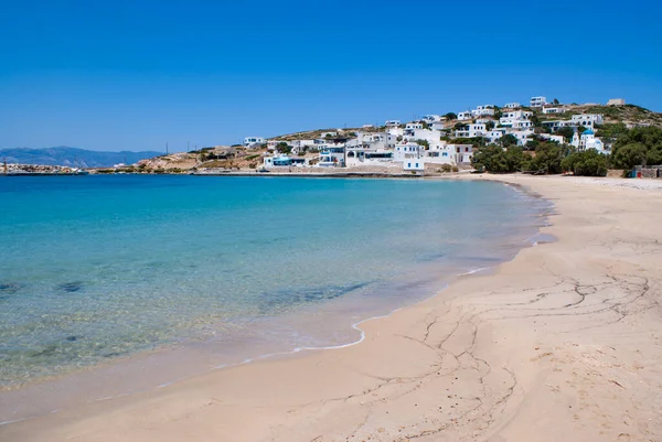 Grecja Odosobniona Wyspa Donoussa Czysta Plaża Odludziu Blady Piasek Czystym — Zdjęcie stockowe