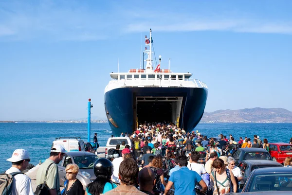 Agistri Yunanistan Haziran 2009 Yunanistan Güzel Agistrid Adasında Feribota Binmek — Stok fotoğraf