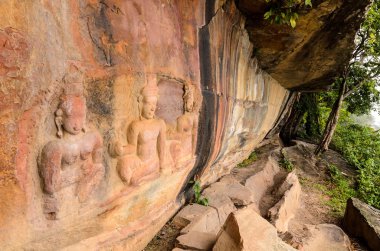 Artistic low relief cliff side