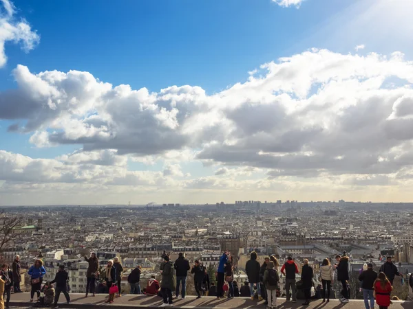 Veduta aerea dalla collina Montmatre sulla città Parigi, capitale della Francia — Foto Stock