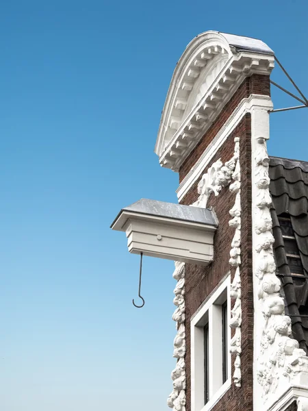 Gable typický holandský dům v Amsterdamu — Stock fotografie