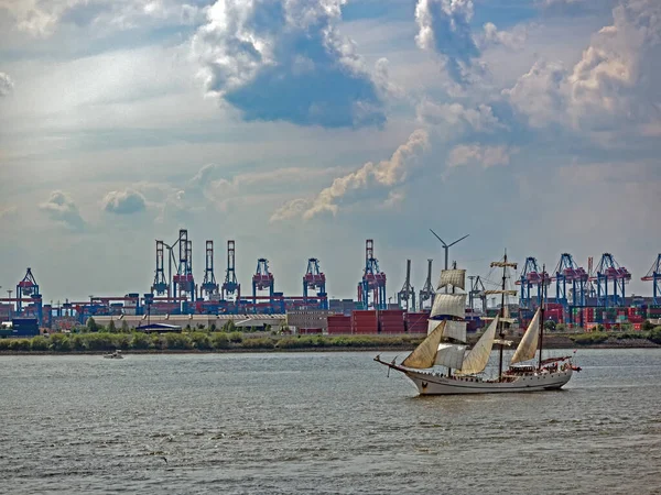 Hamburg Tyskland Augusti 2014 Tremastat Barque Artemis Vid Floden Elbe — Stockfoto