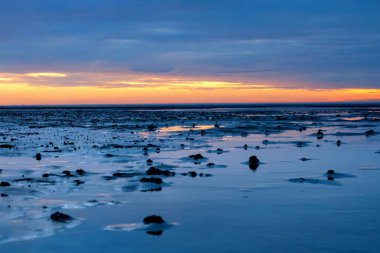 Aşağı Saksonya Wadden Denizi 'nde mavi saat Cuxhaven Sahlenburg, Almanya