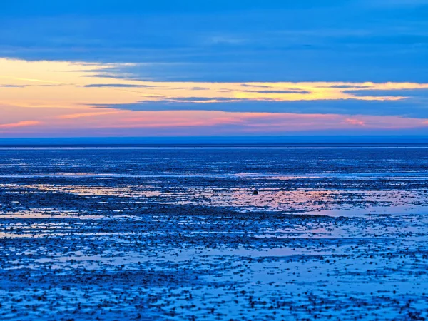 Aşağı Saksonya Wadden Denizi 'nde mavi saat Cuxhaven Sahlenburg, Almanya