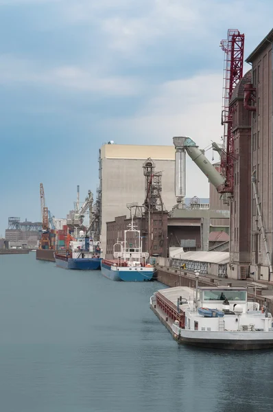 El puerto de Bremen, Alemania, Europa — Foto de Stock