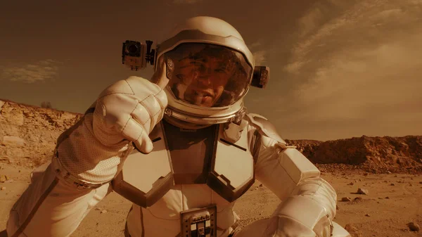 Vidéo d'un astronaute masculin sur Mars — Photo