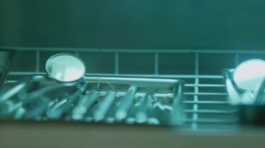 Bir dişçi araçları